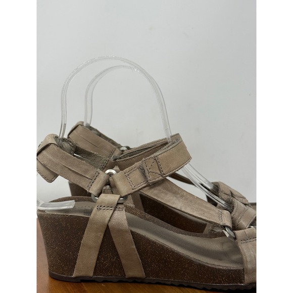 Teva Womens Ysidro Sandals Wedge Heel Ankle Strap Adjustable Beige Size 6.5 - Picture 1 of 9